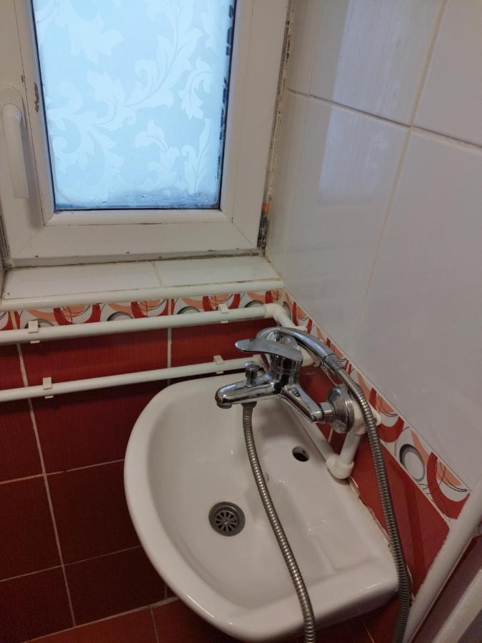 Small Apartment Private Bathroom Strong Wi-Fi Belgrad Exterior foto